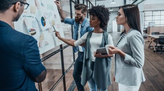 Os desafios do jovem no mercado de trabalho temos mais perguntas que respostas