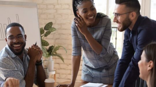 Treinamento e desenvolvimento: o que é, etapas e como fazer