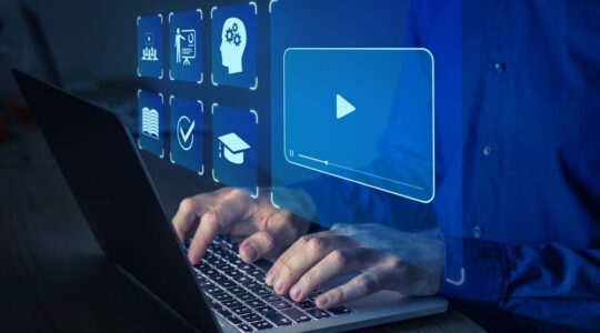 E-learning,Online,Education,Training,Webinar,On,Internet,For,Personal,Development